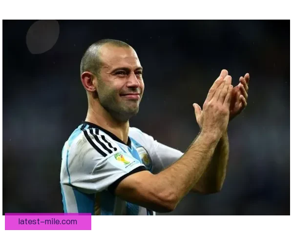 夸雷斯马正式宣布结束球员生涯外脚背大师挥别绿茵传奇一代落幕