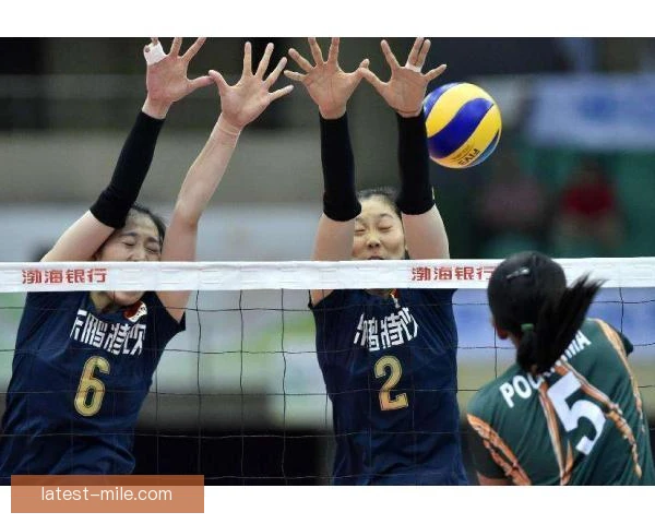 天津男篮鱼跃救球成功，关键防守点燃全队士气